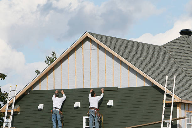 Professional Siding Replacement technician working in Timberlake, NC